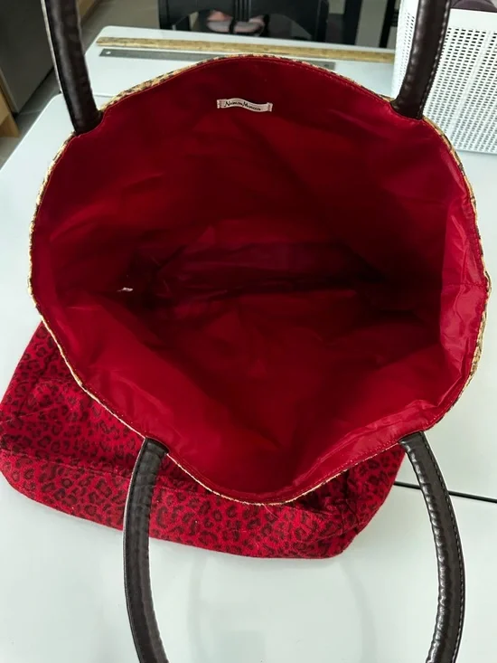 Neiman Marcus Leopard-Print Tote Duo - Picture 8 of 9